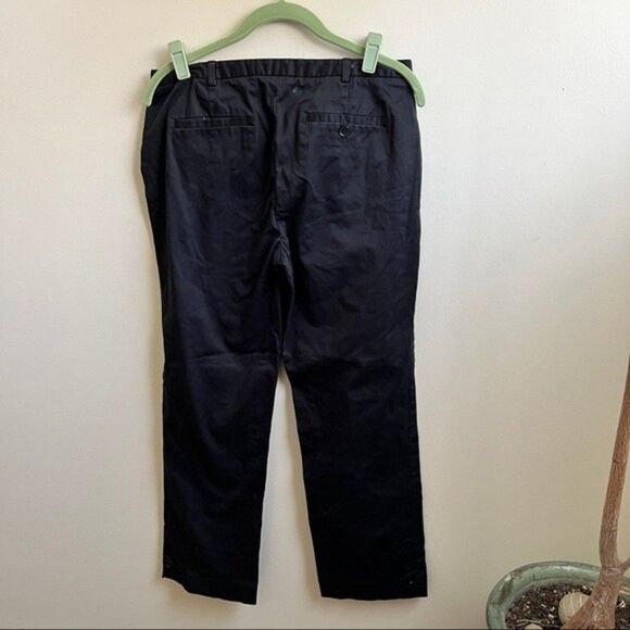 J. Crew favorite cut black capri cropped pants 8 - Picture 2 of 3